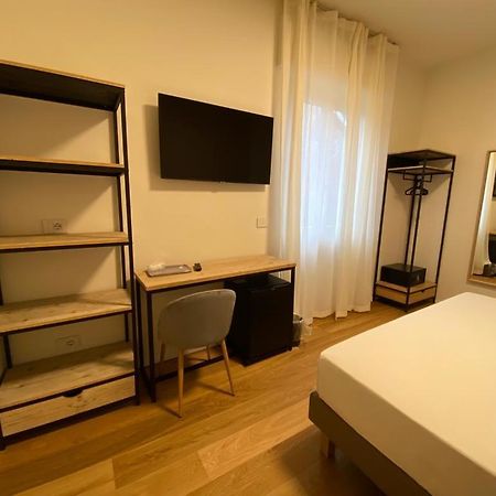 Foresteria Dansi Варезе Экстерьер фото